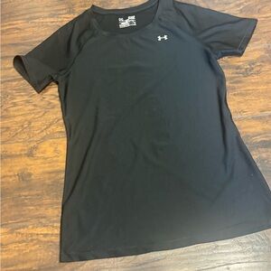 Under Armour Black Shirt with HeatGear Logo size small